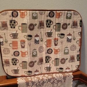 Kitchen Mat ~ 2 Towels